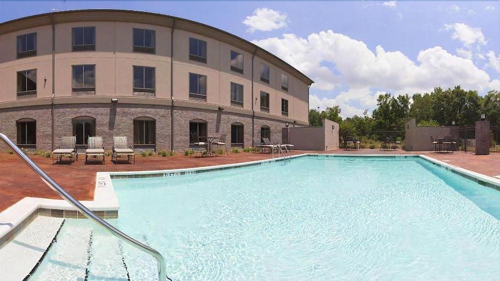 Holiday Inn Express Hotel & Suites Opelika Auburn By Ihg מראה חיצוני תמונה