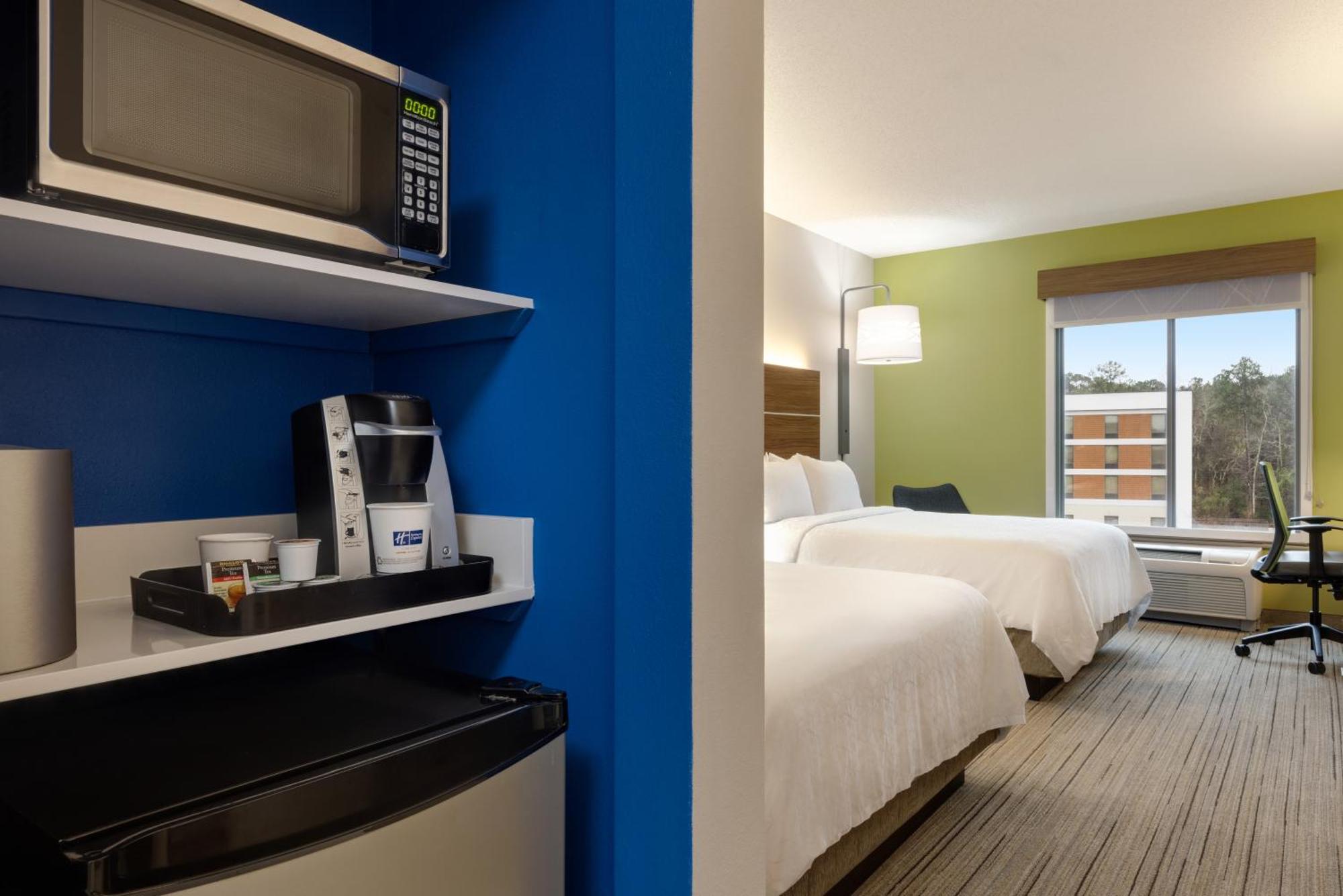 Holiday Inn Express Hotel & Suites Opelika Auburn By Ihg מראה חיצוני תמונה