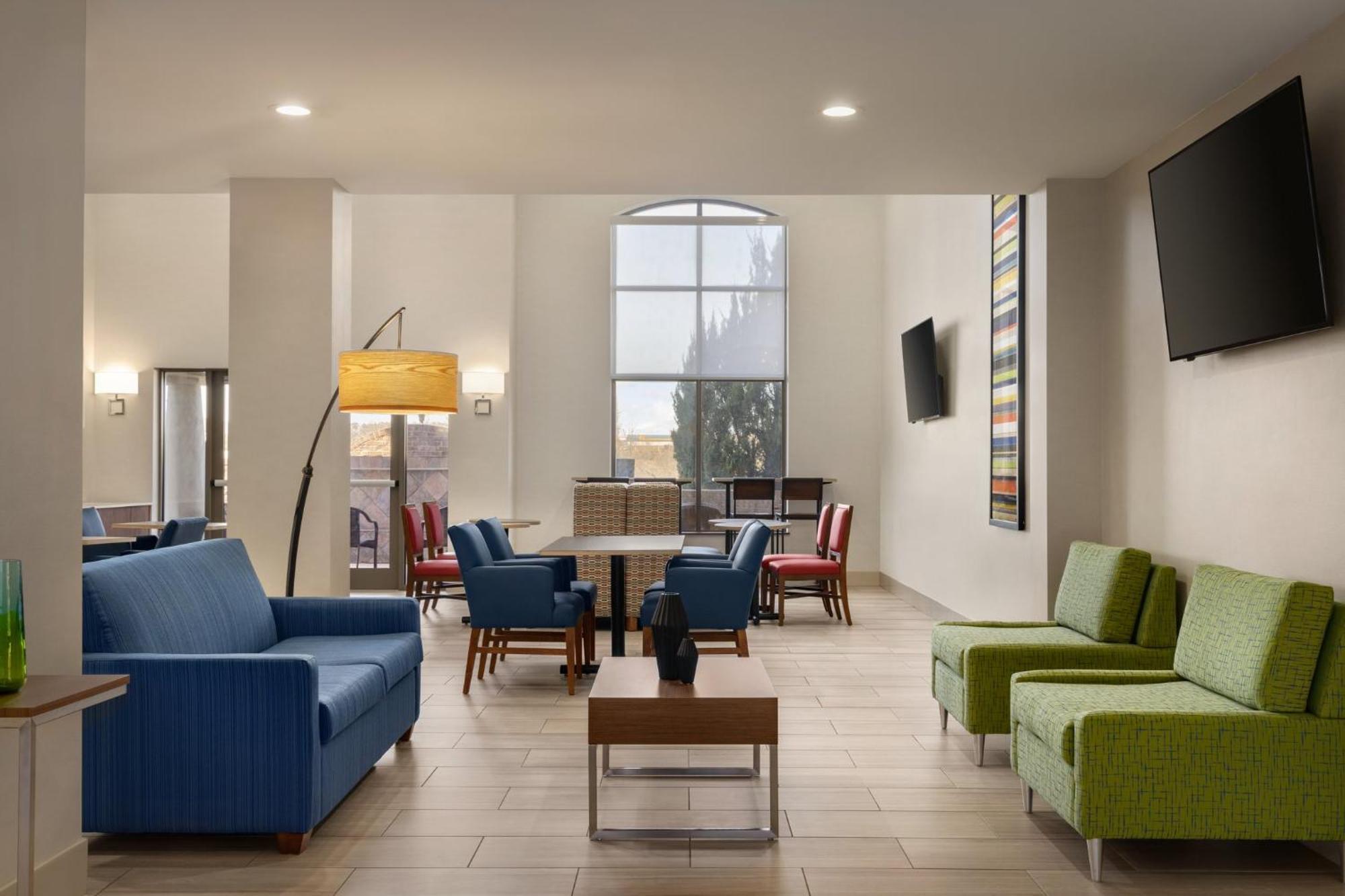 Holiday Inn Express Hotel & Suites Opelika Auburn By Ihg מראה חיצוני תמונה
