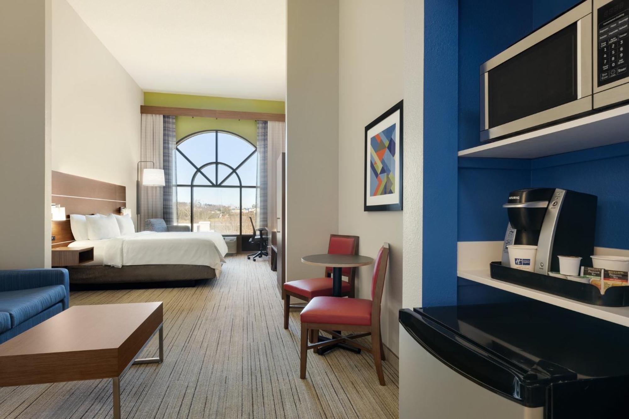 Holiday Inn Express Hotel & Suites Opelika Auburn By Ihg מראה חיצוני תמונה