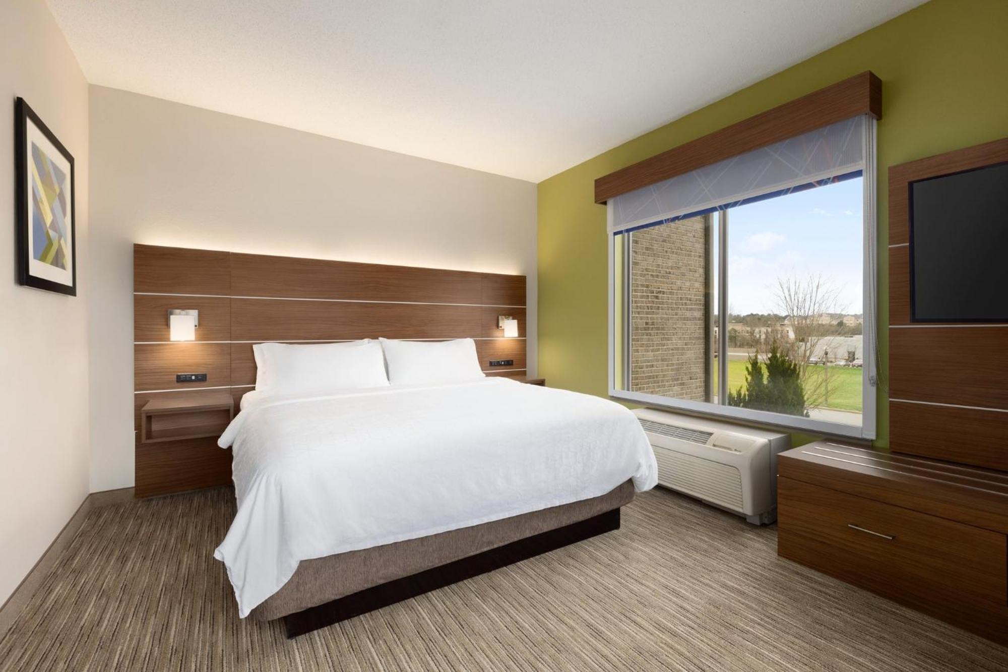 Holiday Inn Express Hotel & Suites Opelika Auburn By Ihg מראה חיצוני תמונה
