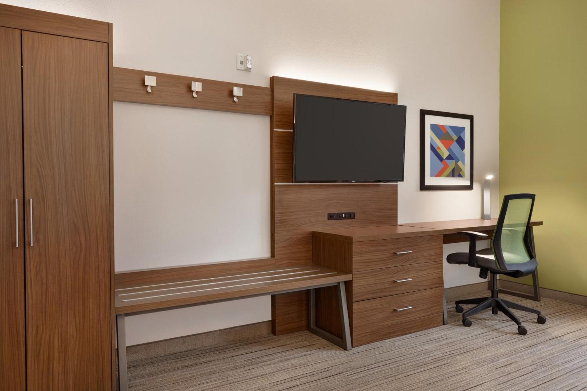Holiday Inn Express Hotel & Suites Opelika Auburn By Ihg מראה חיצוני תמונה