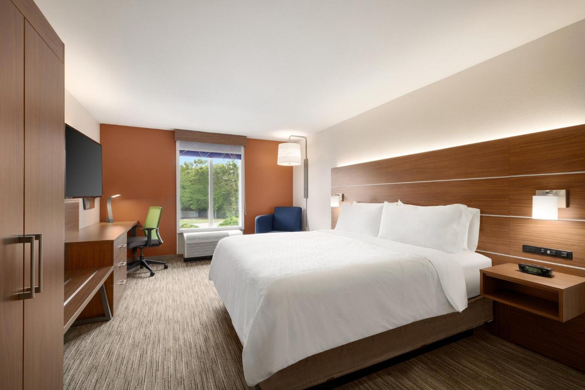 Holiday Inn Express Hotel & Suites Opelika Auburn By Ihg מראה חיצוני תמונה