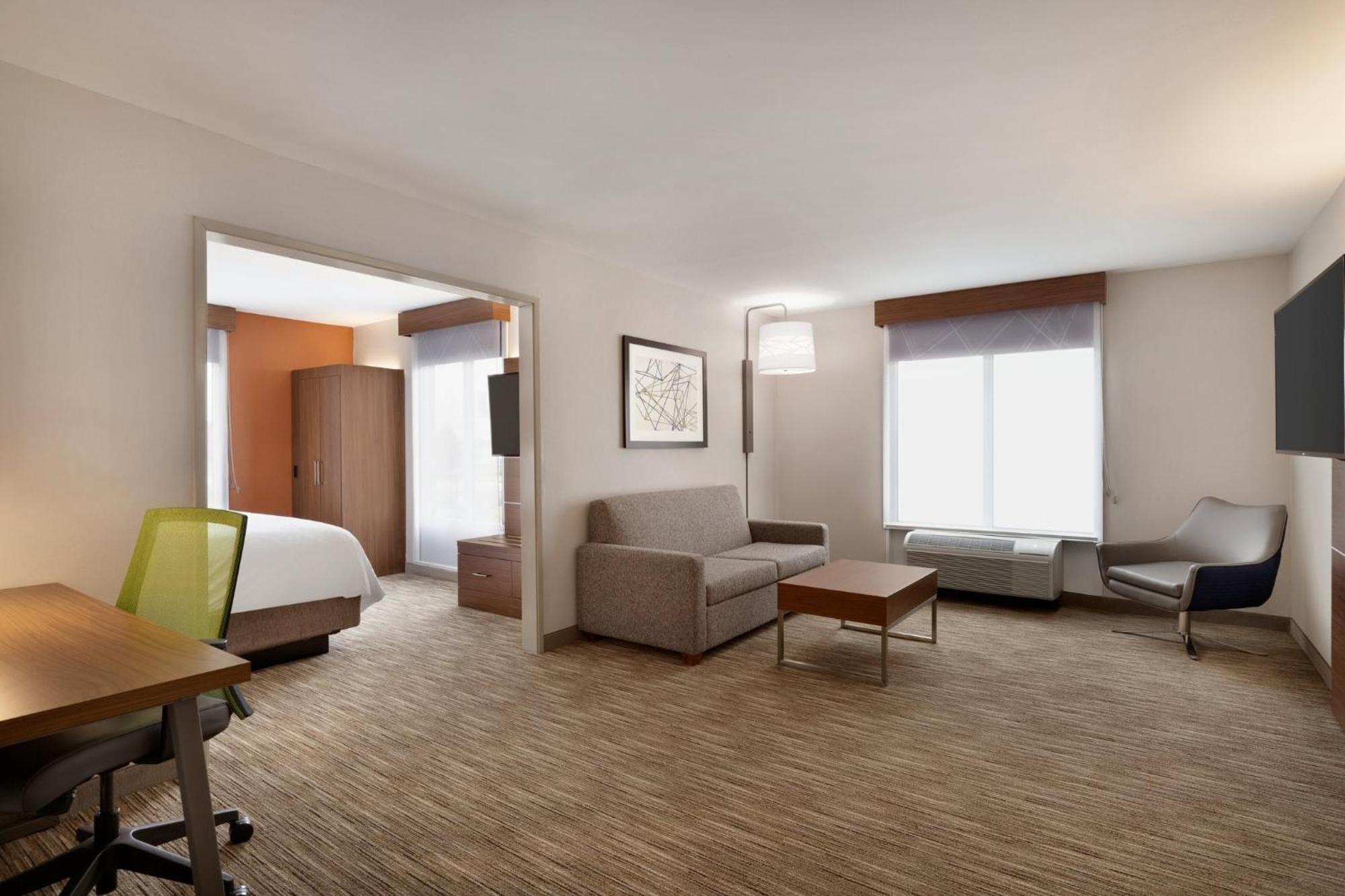 Holiday Inn Express Hotel & Suites Opelika Auburn By Ihg מראה חיצוני תמונה