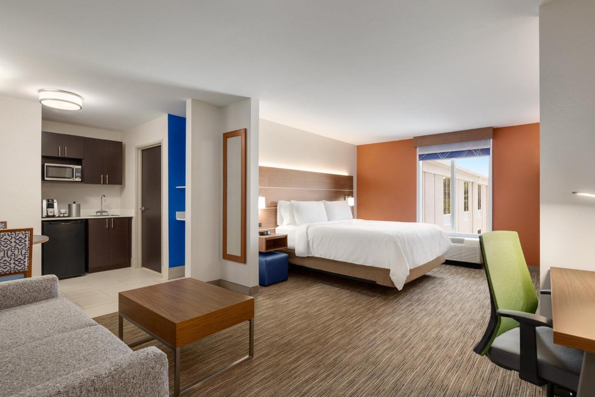 Holiday Inn Express Hotel & Suites Opelika Auburn By Ihg מראה חיצוני תמונה