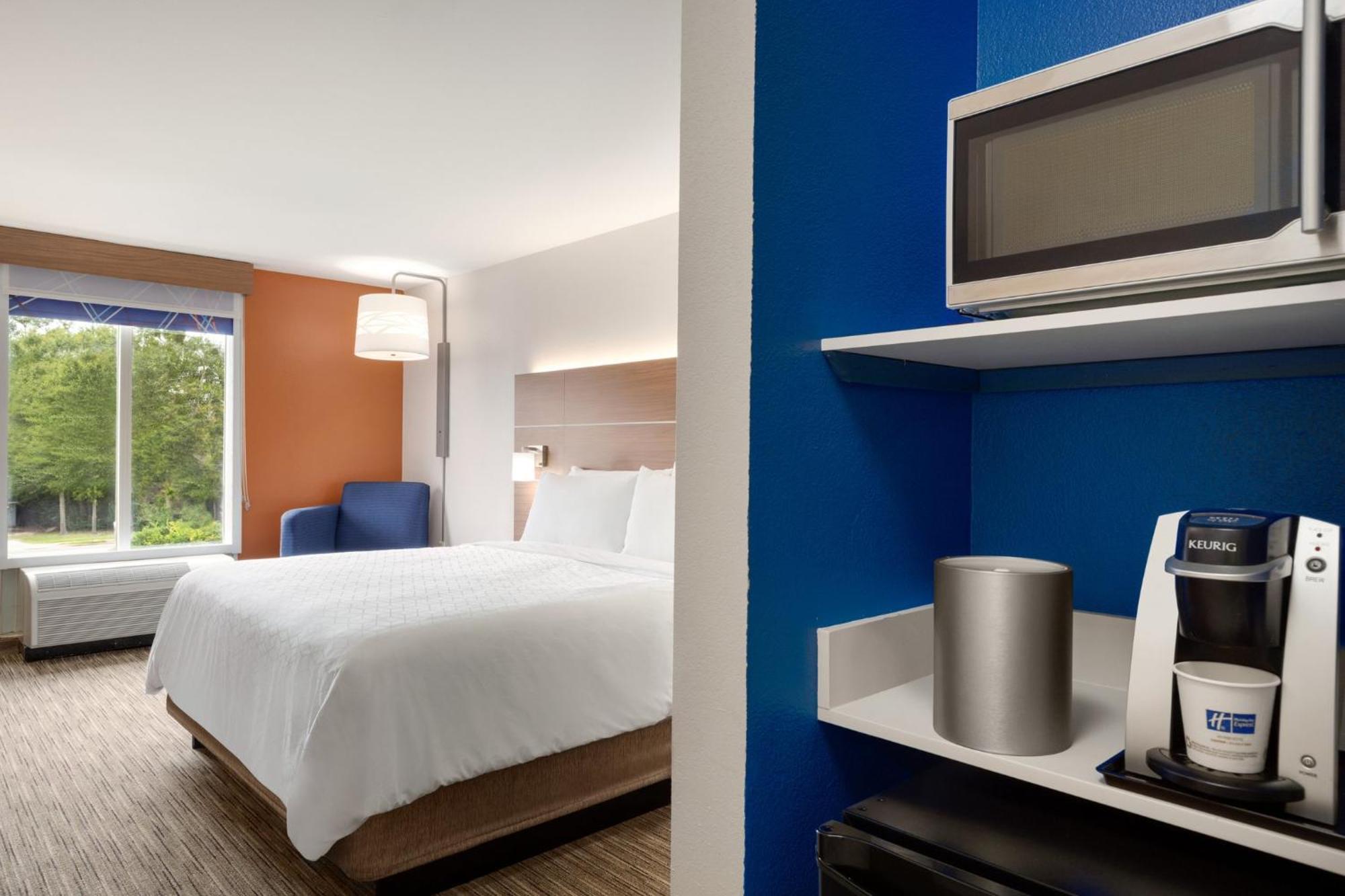 Holiday Inn Express Hotel & Suites Opelika Auburn By Ihg מראה חיצוני תמונה